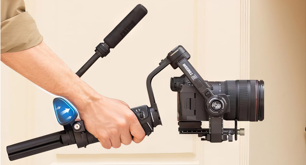 The Cinepeer weebill 3E with sling grip 2.5