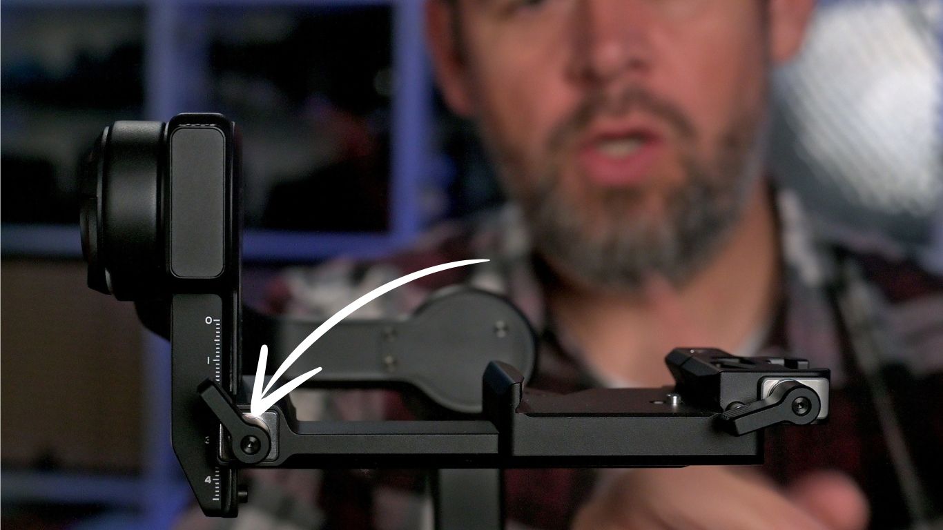 The Zhiyun Cinepeer Weebill 3E tilt balancing locking lever.